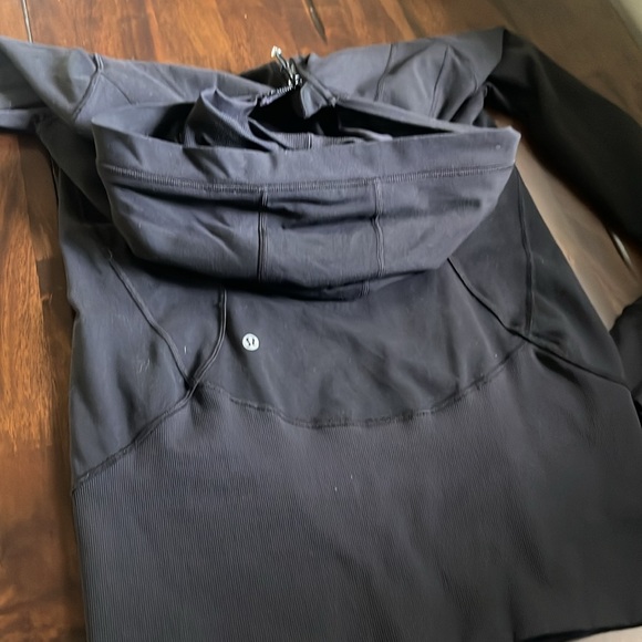 Lululemon Stride Jacket - Picture 8 of 8
